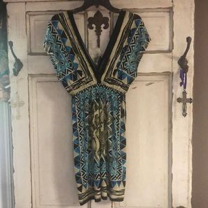 Snap mini dress tunic blouse Aztec V neck front & back Size S spandex Bl…